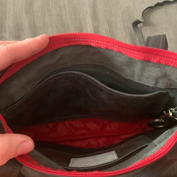 Handmade Purse by Pat Halpen 12”w by 9.5”H Barely Used!! - Picture 6 of 7